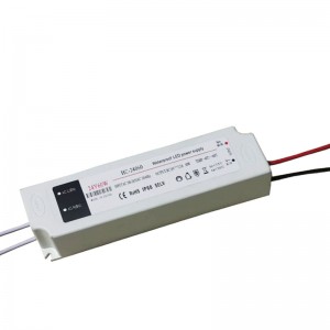 12V 60W Vodotěsný regulovaný napěťový spínací proud poháněný konstantním proudem
